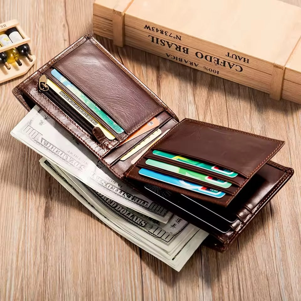 Internal structure of men's leather wallet showing card slots, cash compartments and photo holder.